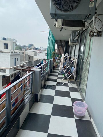 Balcony in 2 BHK Builder Floor at Palam Vihar – for Rent