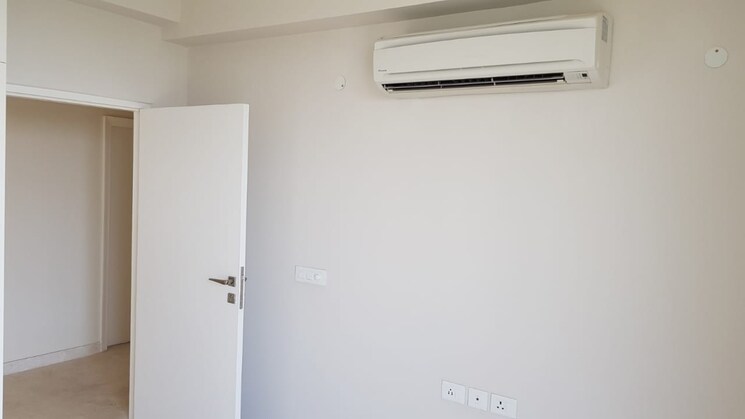 Room, emaar-the-palm-drive-the-premier-terraces 3 Bedroom 2125 Sq.Ft. Apartment In Sector 66 Gurgaon 9127799