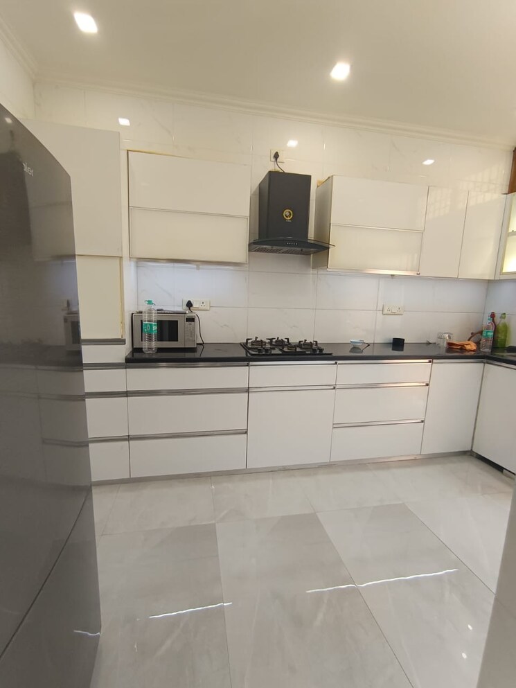 Kitchen, navbharat-apartments 2 Bedroom 1000 Sq.Ft. Apartment In Paschim Vihar Delhi 9127817