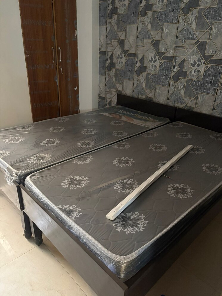 Bedroom, uttranchal-plaza 2 Bedroom 850 Sq.Ft. Builder Floor In Vasundhara Sector 3 Ghaziabad 9127833