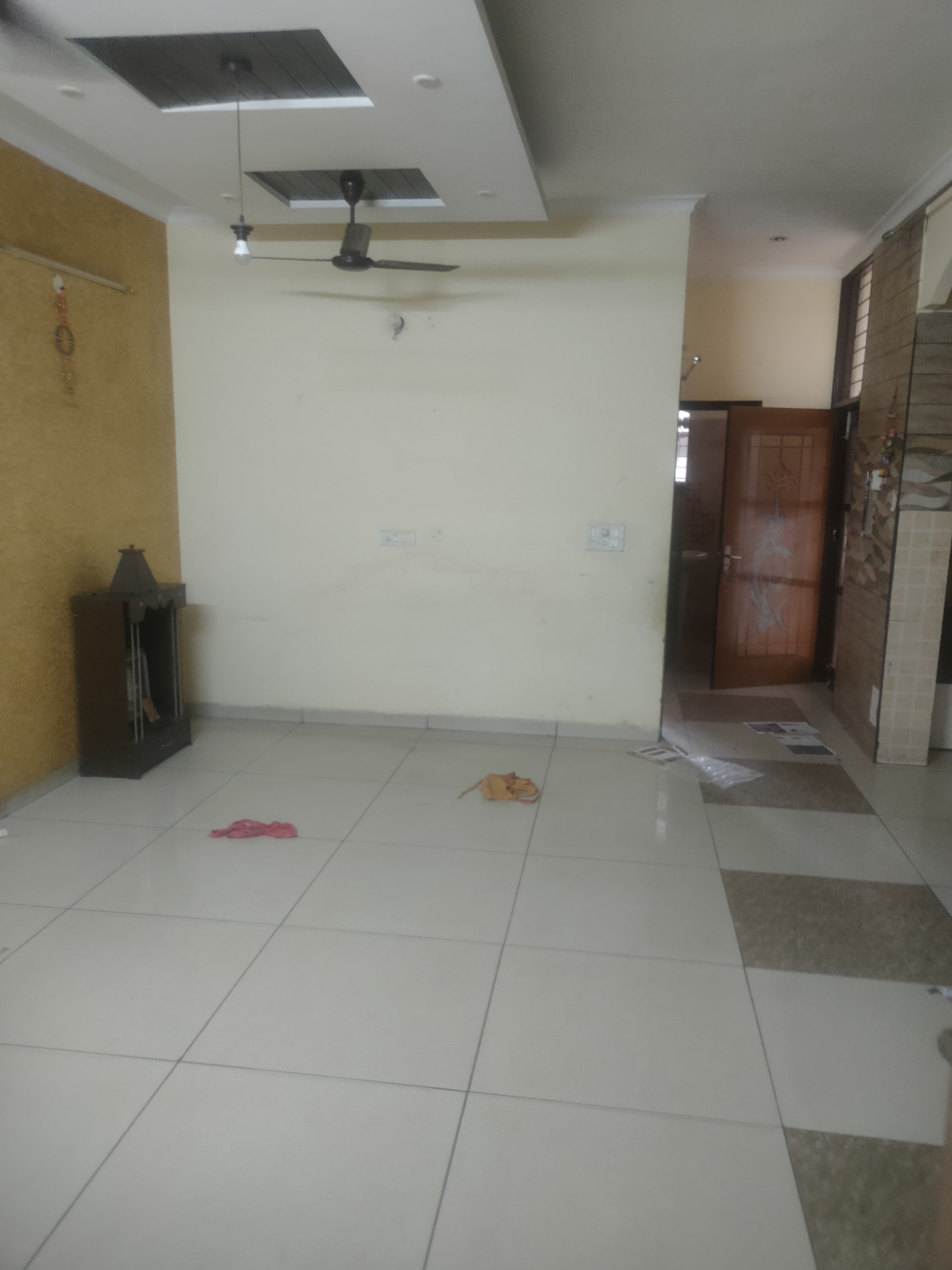 3 BHK + Pooja Room Apartment For Rent in Guru Nanak Enclave