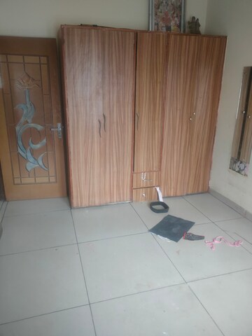 Room in 3 BHK Apartment at Guru Nanak Enclave, Dhakoli – for Rent