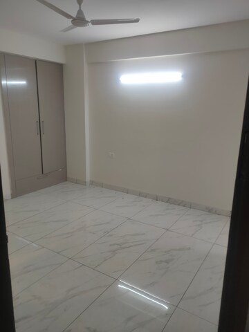 Room in 3 BHK Apartment at Motia Blue Ridge, Dhakoli – for Rent