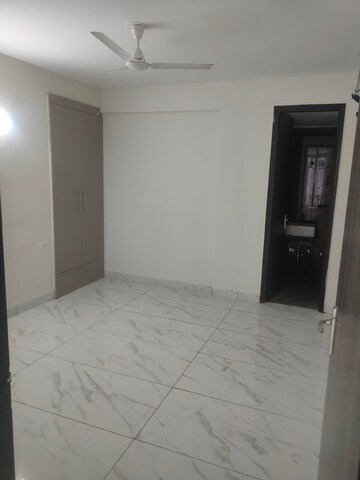 Room in 3 BHK Apartment at Motia Blue Ridge, Dhakoli – for Rent