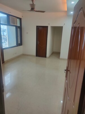 Room in 3 BHK Apartment at MP Metro Towers, Dhakoli – for Sale
