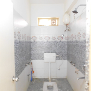 Bathroom in 2 BHK Builder Floor at Kondapur – for Rent