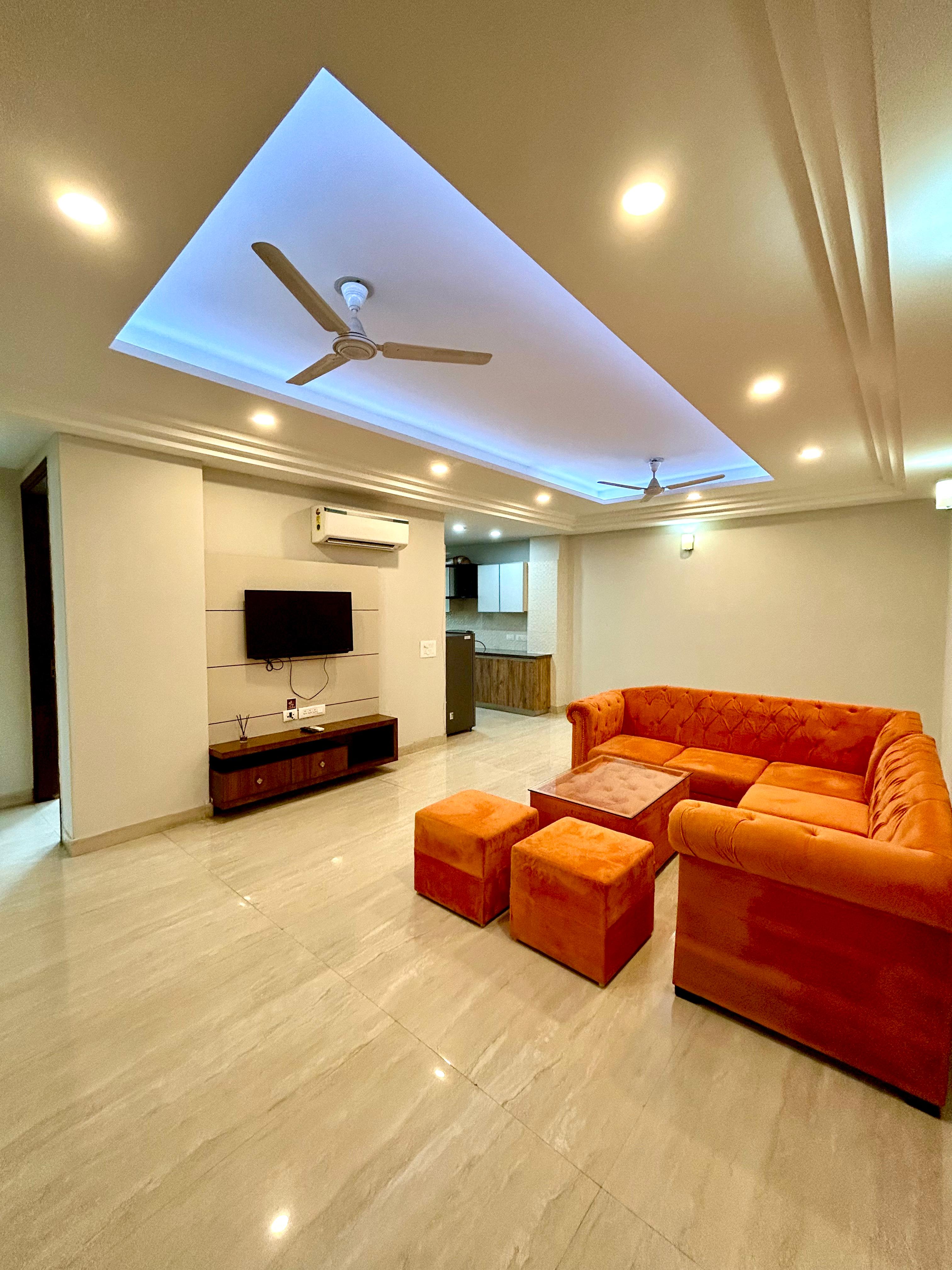 2 BHK Builder Floor For Rent in F Block 