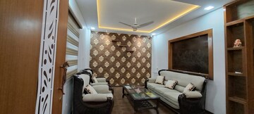 Living Room in 3 BHK Apartment at Mr 10 – for Rent