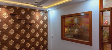 Bedroom in 3 BHK Apartment at Mr 10 – for Rent