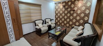 Living Room in 3 BHK Apartment at Mr 10 – for Rent