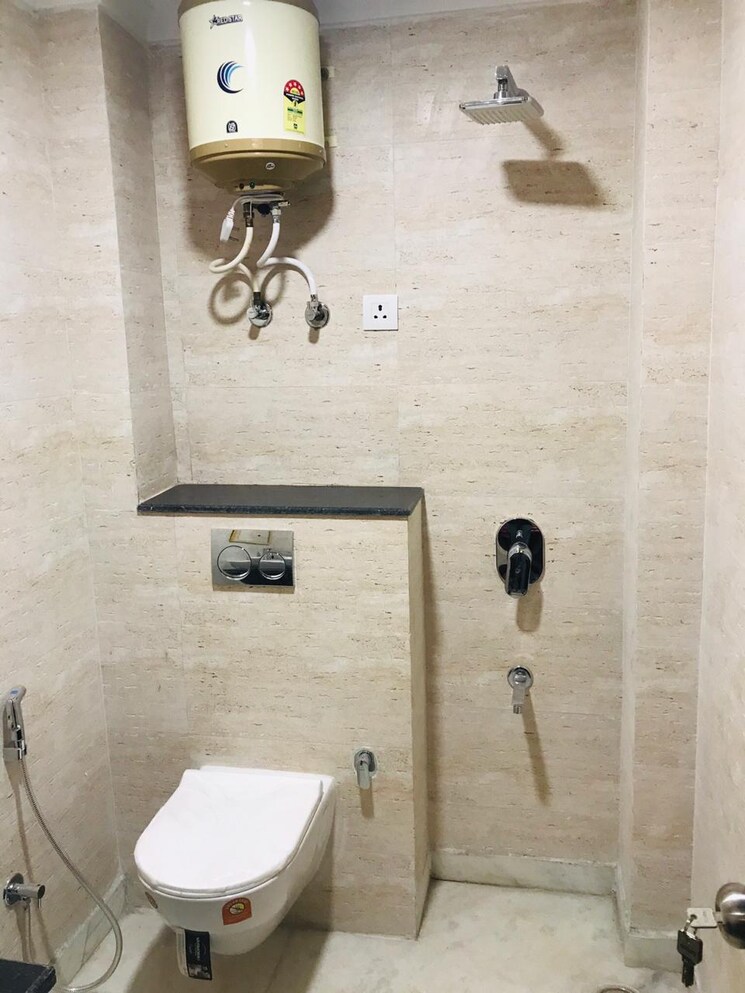 Bathroom, sector 46 1 RK 639 Sq.Ft. Builder Floor In Sector 46 Gurgaon 9127879