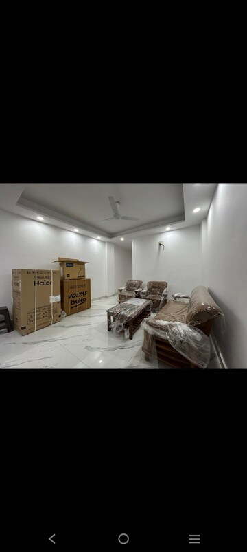 Living Room in 2 BHK Builder Floor at Saket – for Rent