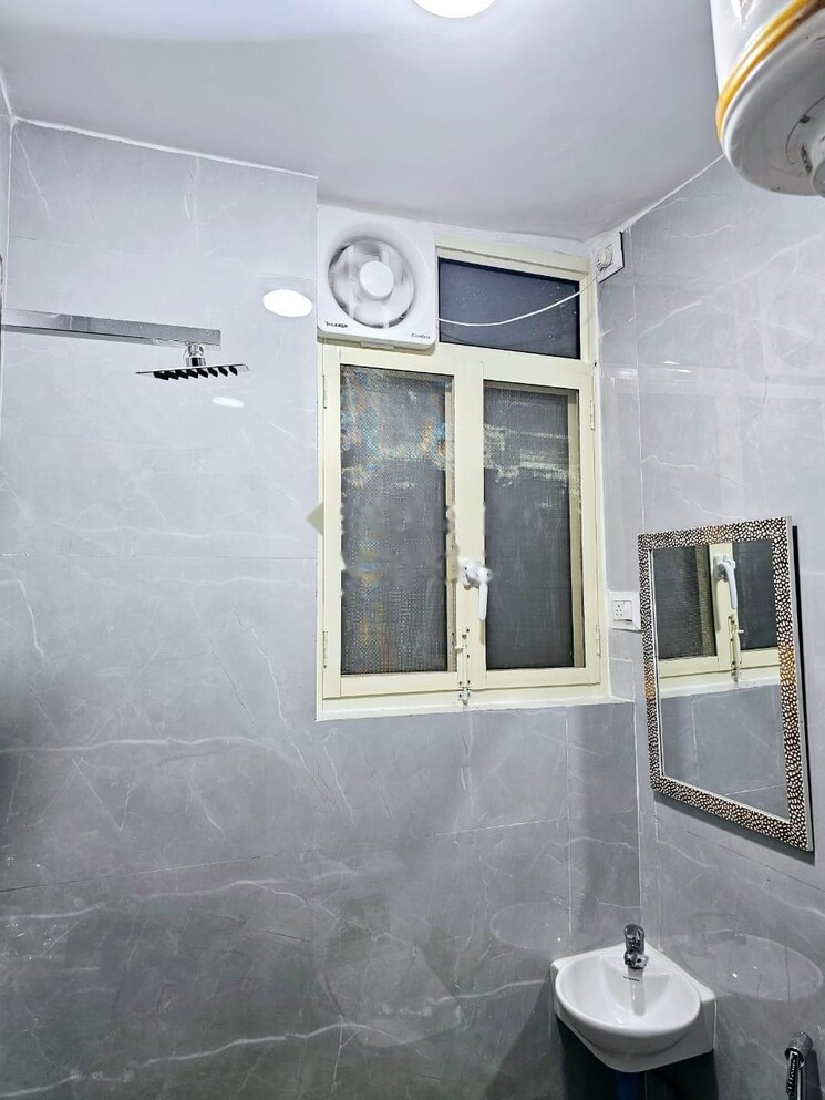 Attached Bathroom, signature-global-golf-greens 2 Bedroom 805 Sq.Ft. Apartment In Sector 79 Gurgaon 9127909
