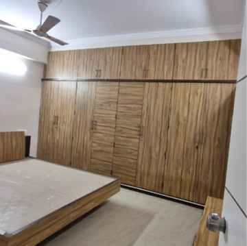 Bedroom in 3 BHK Builder Floor at Kondapur – for Rent