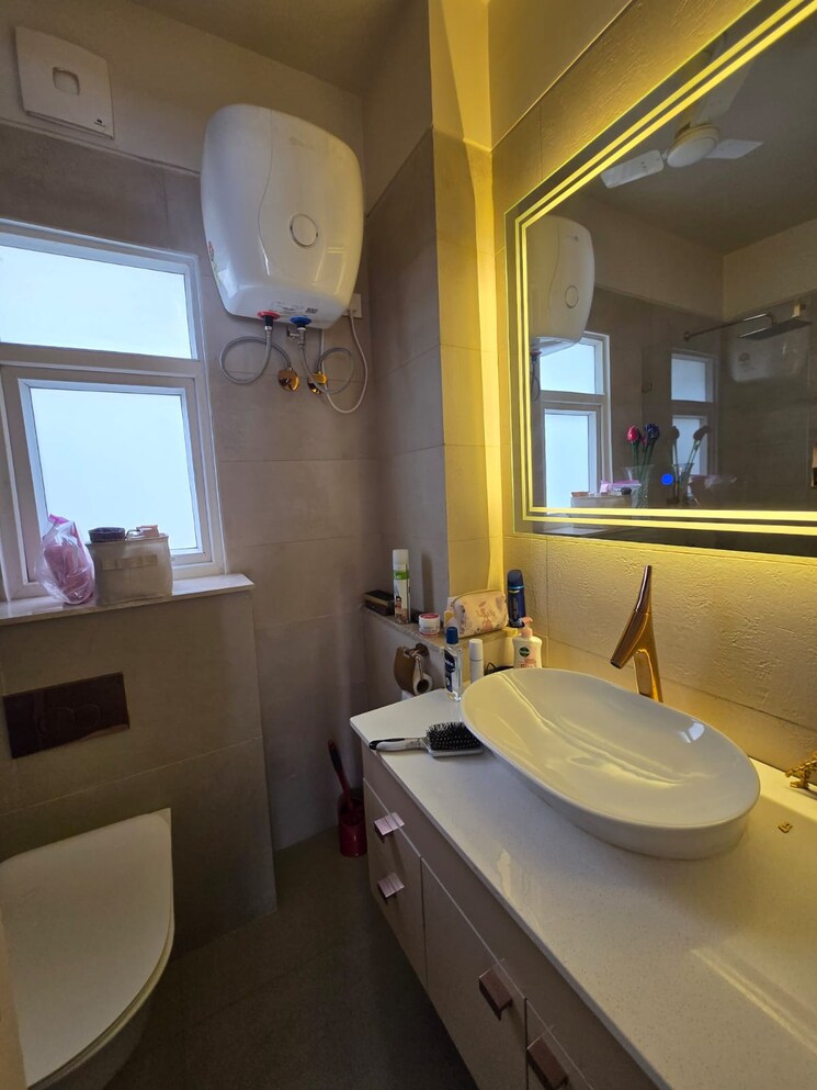 Team Area, omaxe-the-olive-heights 4 Bedroom 2200 Sq.Ft. Apartment In Sector 56 Gurgaon 9127927