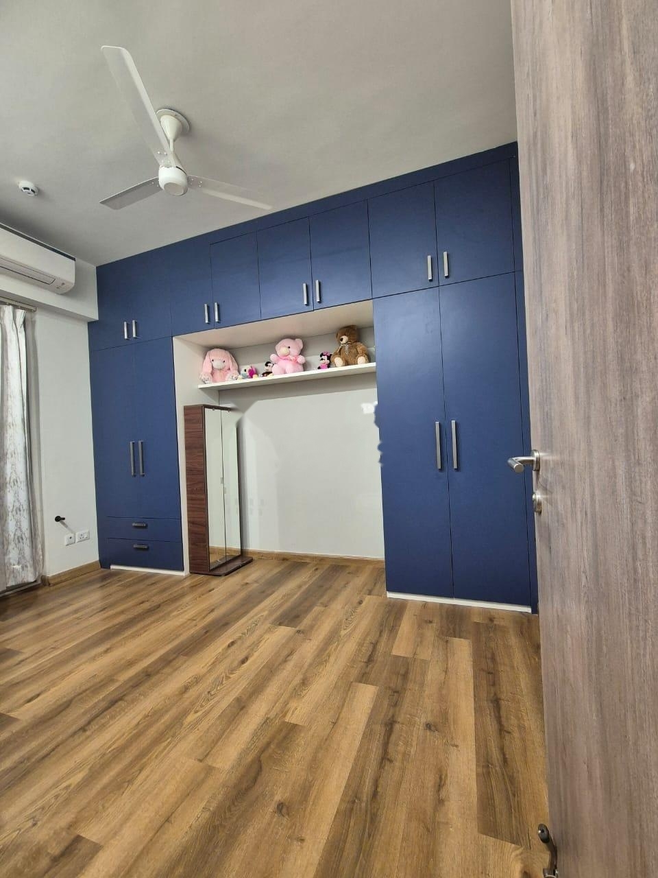 3 BHK 2256 Sq.Ft. Apartment in Emaar Palm Heights