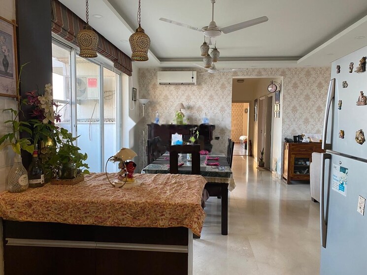 Living Room, bestech-park-view-spa-next 3 Bedroom 2406 Sq.Ft. Apartment In Sector 67 Gurgaon 9128014