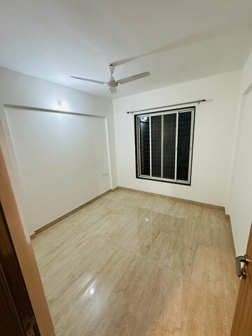 Room in 2 BHK Apartment at Tirupati Campus, Tingre Nagar – for Rent