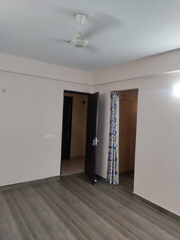 Room in 2 BHK Independent House at Gomti Nagar – for Rent