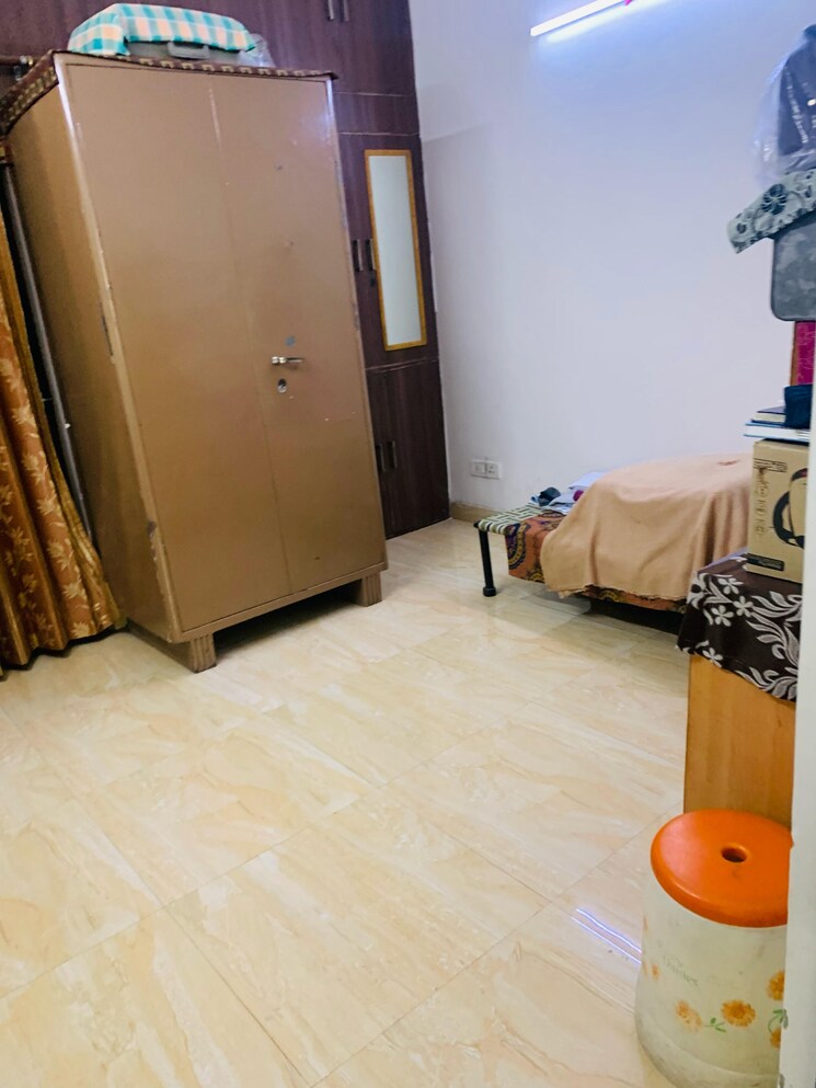 Room, sector 11 2 Bedroom 1280 Sq.Ft. Villa In Sector 11 Noida 9128061