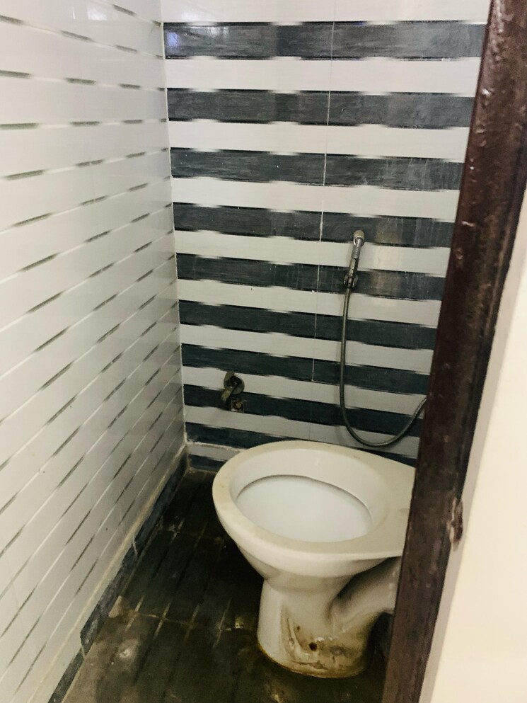 Bathroom, sector 11 2 Bedroom 1280 Sq.Ft. Villa In Sector 11 Noida 9128061