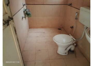 Bathroom in 3 BHK Villa at DSK Senorita, Baner – for Sale