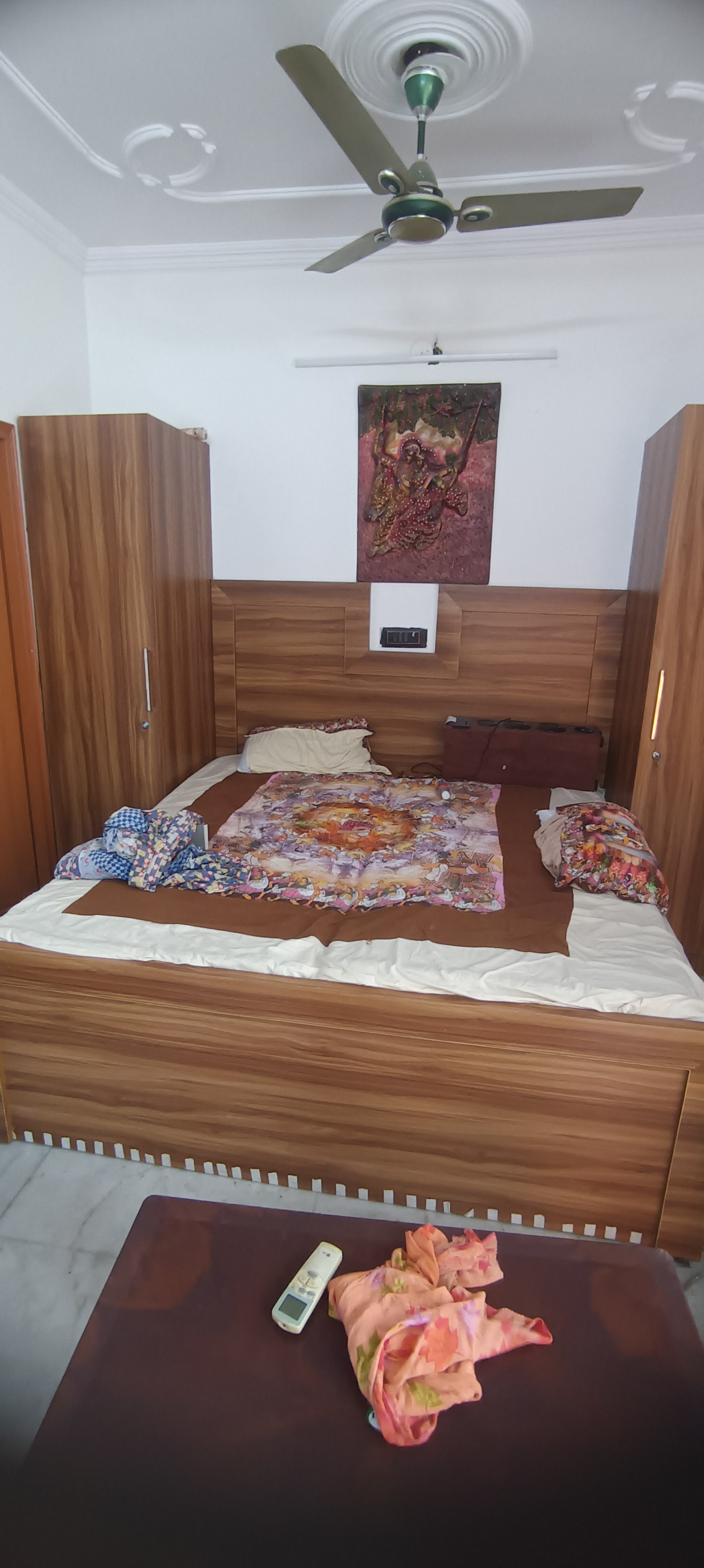 1 RkBuilder Floor For Rent in Asija Associates 