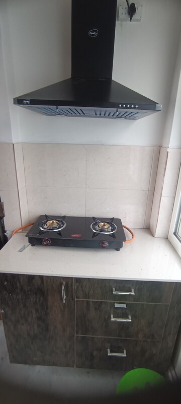 Kitchen/pantry in 1 RK Builder Floor at Ashok Nagar – for Rent