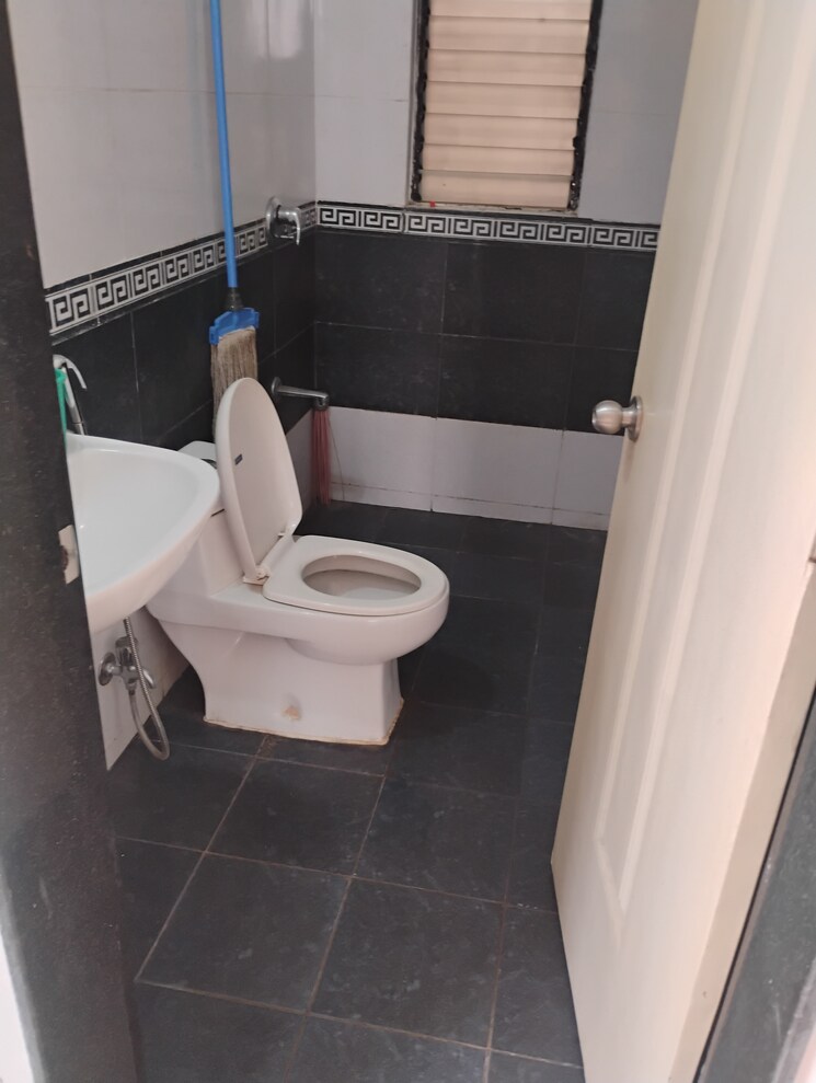 Attached Bathroom, sarang-nanded-city 2 Bedroom 900 Sq.Ft. Apartment In Sinhagad Pune 9128129