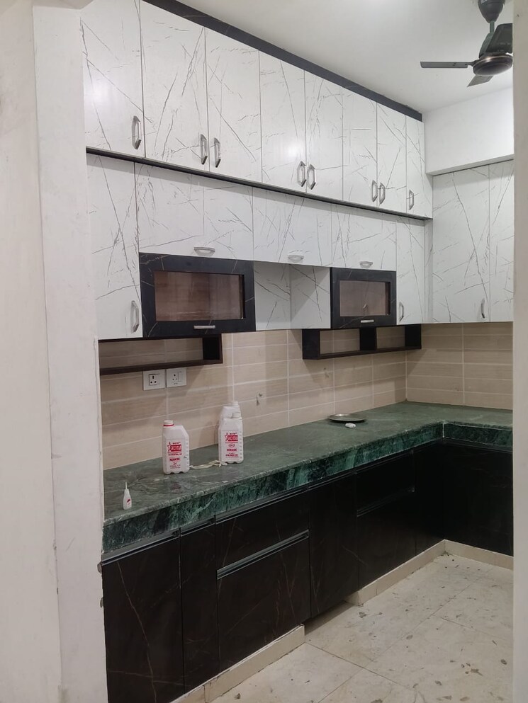 Kitchen, bptp-parkland-pride 3 Bedroom 180 Sq.Yd. Builder Floor In Sector 77 Faridabad 9128165