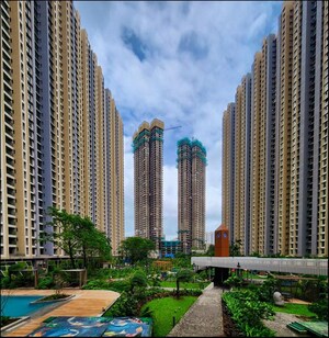 3 BHK Apartment For Sale in Raymond Ten X Era, Pokhran Road No One