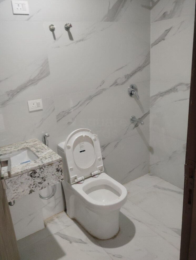 Bathroom, m3m-soulitude 3 Bedroom 806 Sq.Ft. Apartment In Sector 89 Gurgaon 9128177