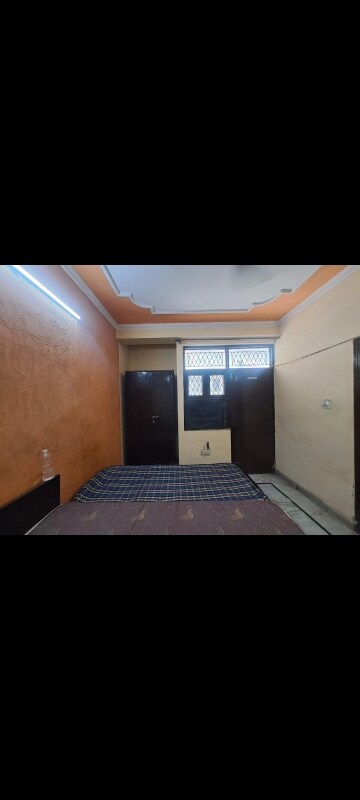 Bedroom in 2 BHK Builder Floor at Vaishali Media Apartment, Vaishali Sector 5 – for Rent