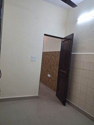 Furnished Amenities in 3 BHK Independent House at Sector 19 – for Rent