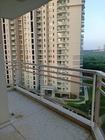 3 BHK Apartment – Exterior View View at Smart World Orchard, Sector 61 - for Rent