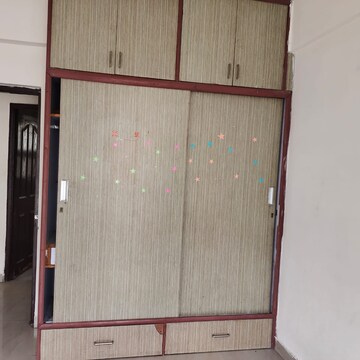 Furnished Amenities in 2 BHK Apartment at TDI City Kingsbury, Sector 61 – for Rent