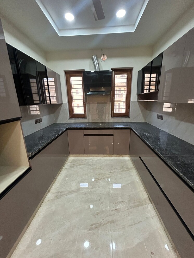 Kitchen, sector 85 3 Bedroom 3150 Sq.Ft. Builder Floor In Sector 85 Faridabad 9128239