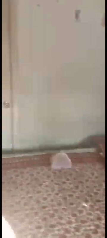 Room in 2 BHK Apartment at Eros Sampoornam, Sector 2 Greater Noida – for Sale