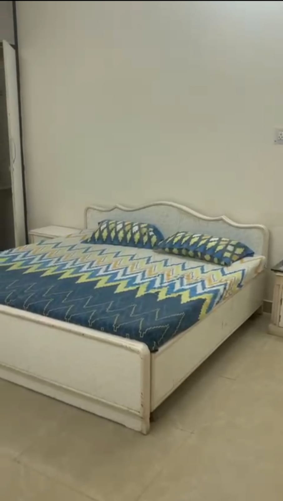 3 BHK + Extra Room 310 Sq.Mt. Independent House in RWA Apartments Sector 45