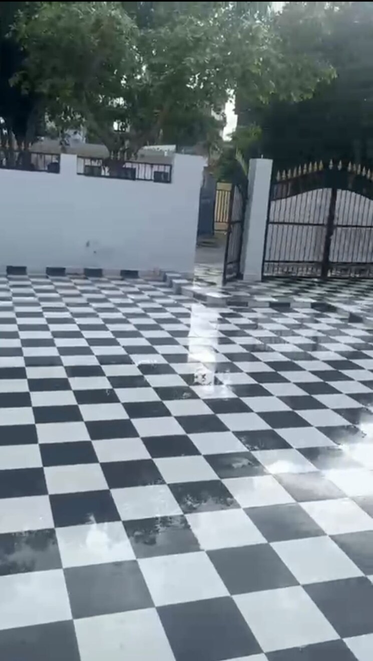 Exterior View, rwa-apartments-sector-45 3 Bedroom 310 Sq.Mt. Independent House In Sector 45 Noida 9128230