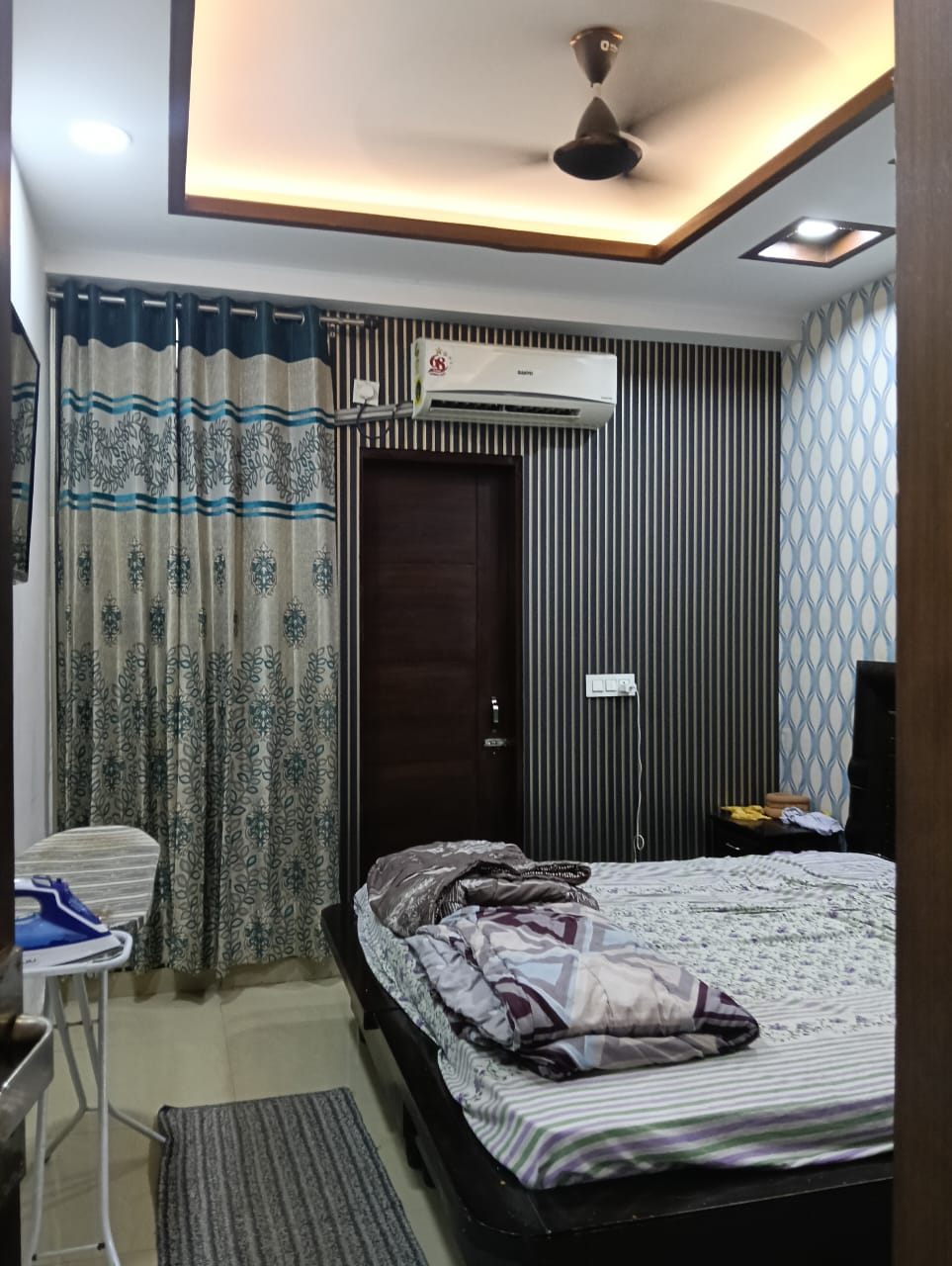 2 BHK Apartment For Sale in VIP Road