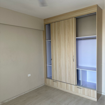Room in 3 BHK Apartment at Conscient Hines Elevate, Sector 59 – for Rent