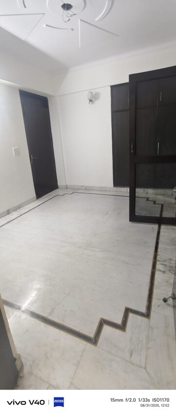 3 BHK Apartment For Rent in Sector 12 Dwarka
