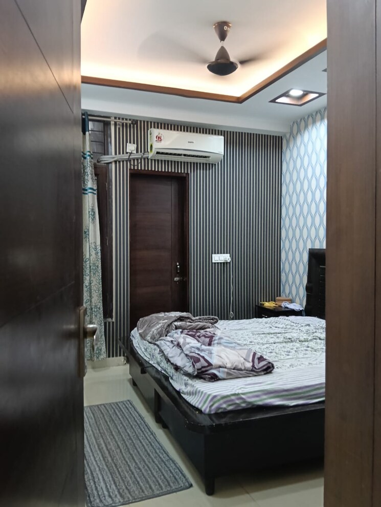 Bedroom, vip road 2 Bedroom 1000 Sq.Ft. Apartment In Vip Road Zirakpur 9128303