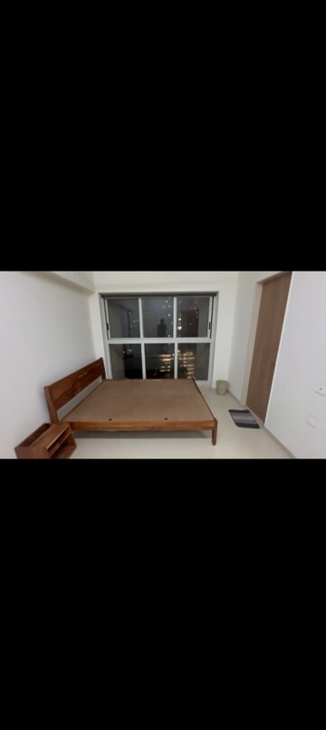 Room in 3 BHK Apartment at Lodha New Cuffe Parade, Wadala – for Rent