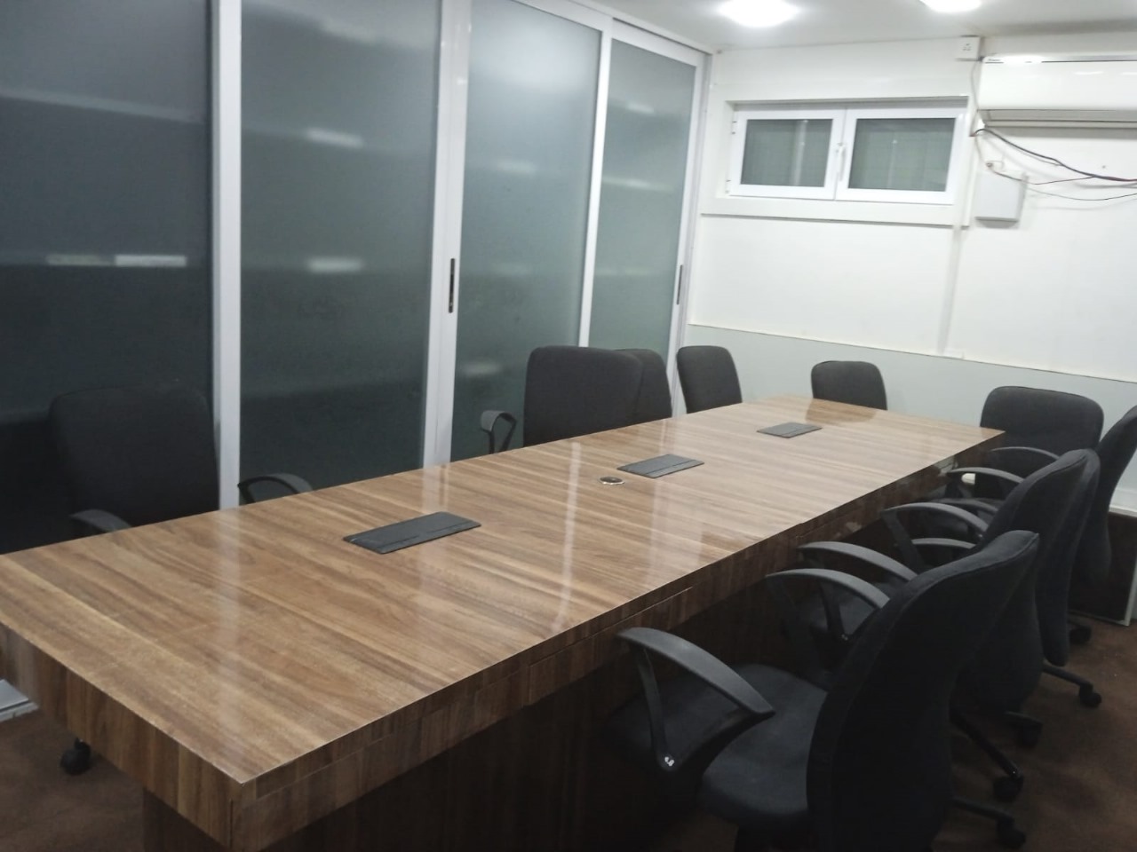 Office Space For Rent in Malad East