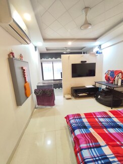 1 BHK + Study Room Apartment For Sale in Vrindavan Society Thane West