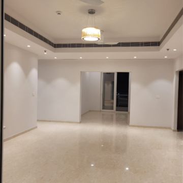 Room in 4 BHK Apartment at M3M Merlin, Sector 67 – for Rent