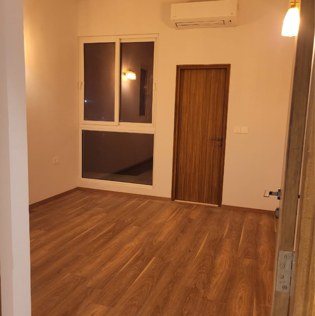 4 BHK + Servant Room Apartment For Rent in M3M Merlin