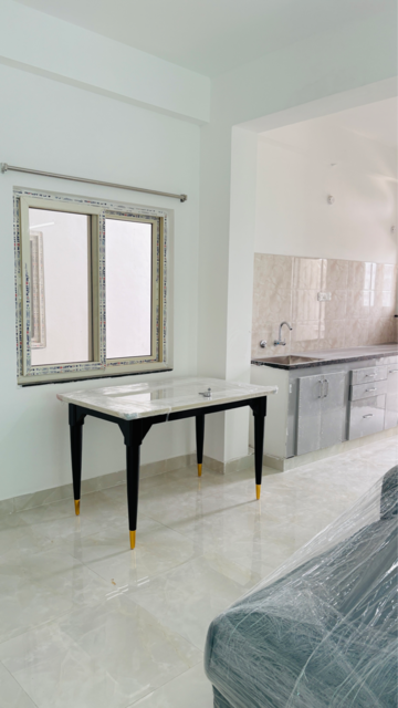 Room in 2 BHK Builder Floor at Kondapur – for Rent